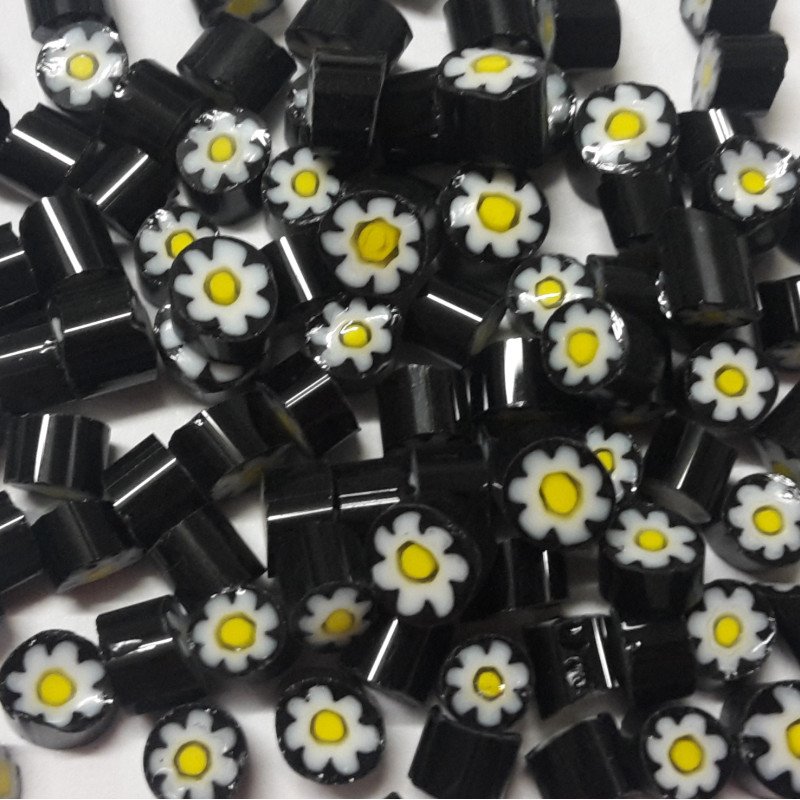 Transparent U56 black white yellow flower millefiori