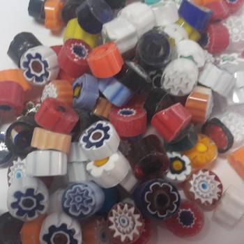 008 Transparent Large (8-10mm) Mix Millefiori